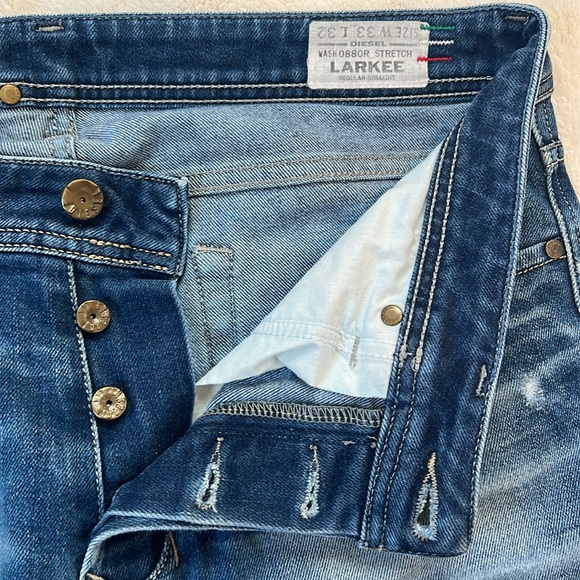 Diesel Larkee Regular Straight 0880R Jeans - distressed style - Picture 3 of 11